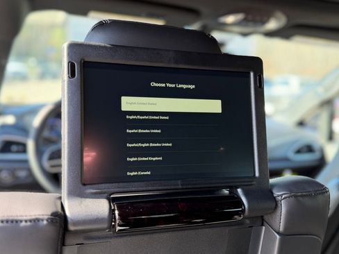 New 2026 Chrysler Pacifica Select image 9