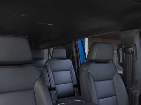 New 2026 Chevrolet Suburban LT w/ Comfort Package image 24
