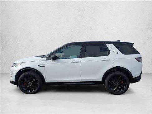 Certified 2024 Land Rover Discovery Sport Dynamic SE image 9