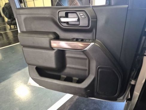 Used 2019 Chevrolet Silverado 1500 RST w/ All-Star Edition RWD image 16