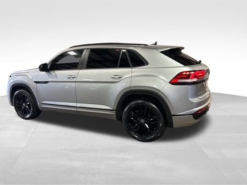 Used 2023 Volkswagen Atlas Cross Sport SEL R-Line image 19