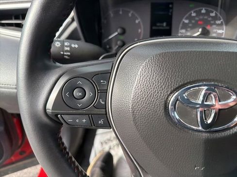 Used 2024 Toyota Corolla Cross AWD Hybrid image 11