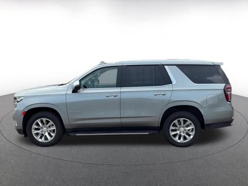 Used 2023 Chevrolet Tahoe Premier AWD/4WD image 7