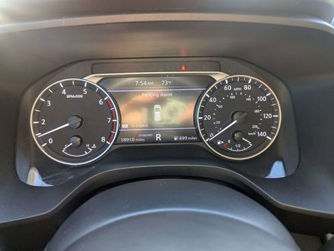 Used 2024 Nissan Rogue SV w/ SV Premium Package FWD image 30