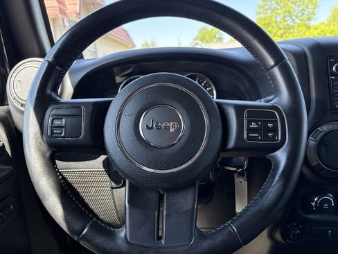 Used 2012 Jeep Wrangler Sport AWD/4WD image 19