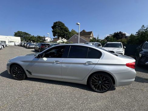 Used 2019 BMW 530i w/ Convenience Package RWD image 4