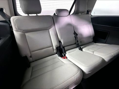 Used 2025 Ford Expedition Active RWD image 27