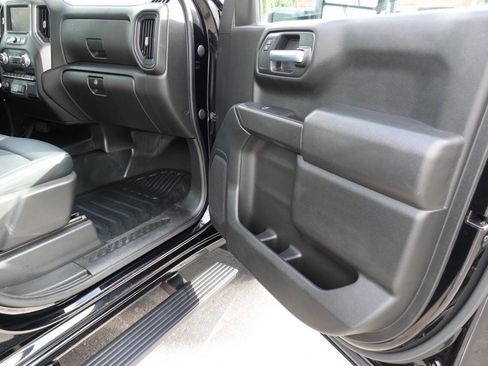 Used 2023 GMC Sierra 1500 Pro w/ Pro Value Package image 29