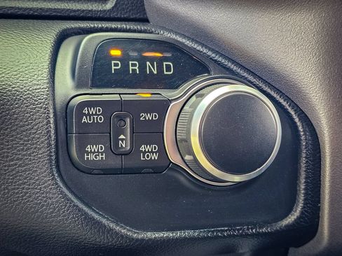 Used 2020 RAM 1500 Big Horn AWD/4WD image 20
