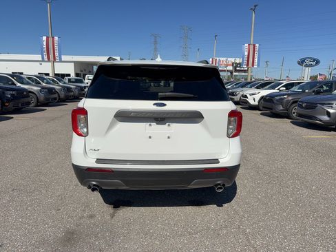 Certified 2023 Ford Explorer XLT w/ Equipment Group 202A RWD image 6