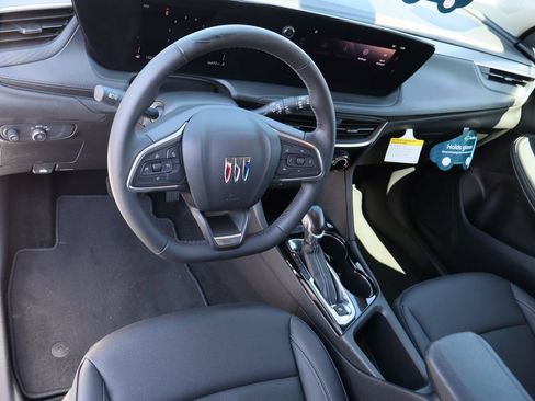 Certified 2024 Buick Encore GX Sport Touring FWD image 11