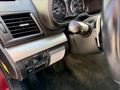 Used 2012 Subaru Legacy 2.5i Premium image 19