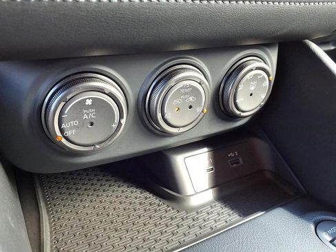 Used 2024 Nissan Z Performance w/ Floor Mat Package image 29