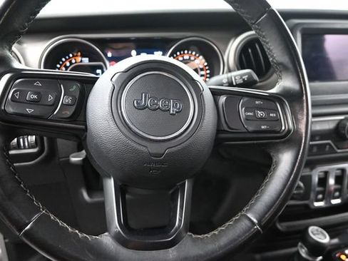 Used 2020 Jeep Wrangler Sport AWD/4WD image 14