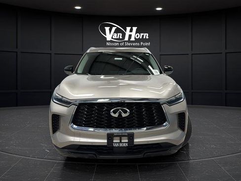 Used 2023 INFINITI QX60 Luxe AWD/4WD image 2