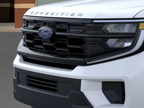 New 2026 Ford Expedition Max Active image 17