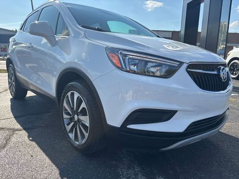 Used 2021 Buick Encore Preferred image 10
