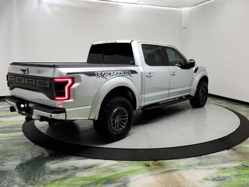 Used 2019 Ford F150 Raptor w/ Equipment Group 802A Luxury image 5