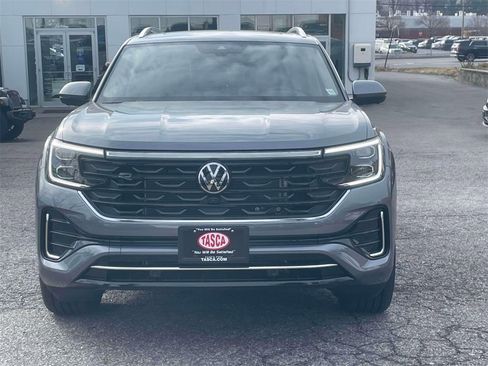New 2025 Volkswagen Atlas SEL Premium R-Line image 2