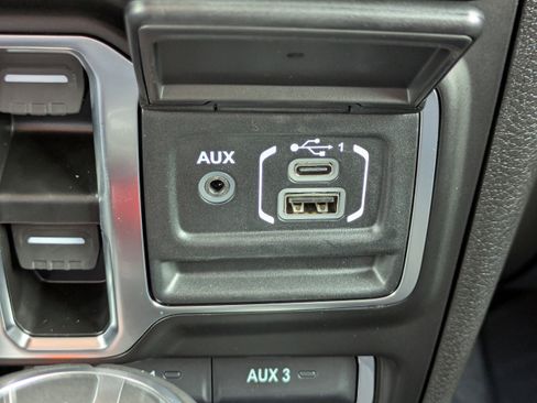 New 2025 Jeep Wrangler Sahara image 25