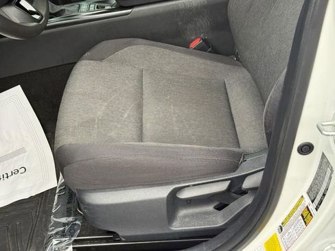 Used 2025 Toyota Camry LE image 16