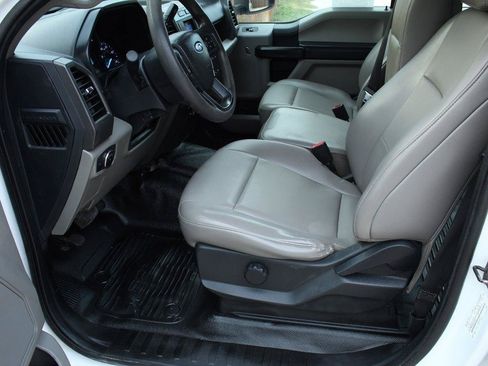 Used 2022 Ford F250 XL w/ Power Equipment Group AWD/4WD image 17