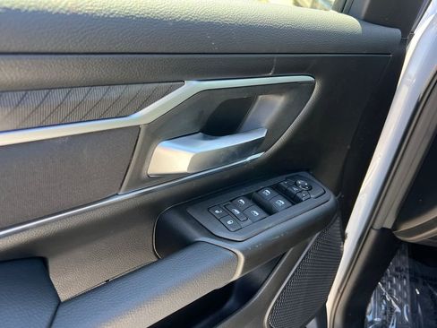 New 2026 RAM 1500 2WD Crew Cab image 18