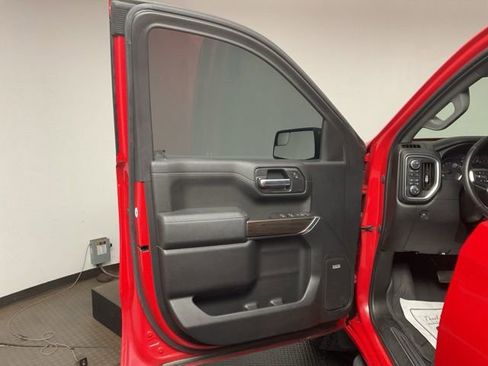 Used 2020 Chevrolet Silverado 1500 RST image 9