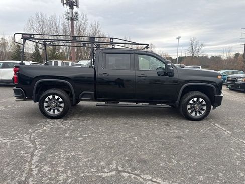 Used 2021 Chevrolet Silverado 2500 Custom w/ Custom Convenience Package image 7