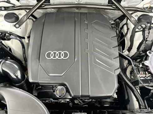 Certified 2023 Audi Q5 2.0T Premium w/ Convenience Package AWD/4WD image 27