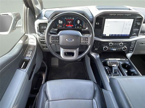 Used 2022 Ford F150 Lariat image 19