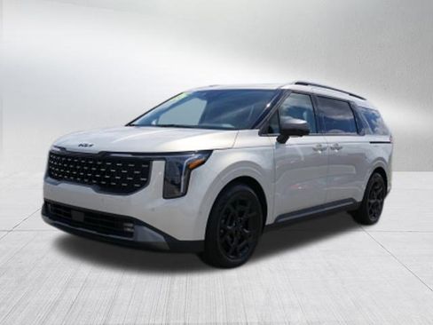 Certified 2025 Kia Carnival SX Prestige image 7