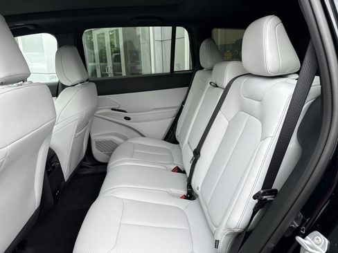 New 2026 Jeep Cherokee Limited AWD/4WD image 12
