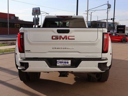 New 2026 GMC Sierra 3500 Denali w/ Denali Reserve Package image 4