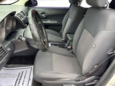 Used 2010 Dodge Avenger SXT FWD image 10