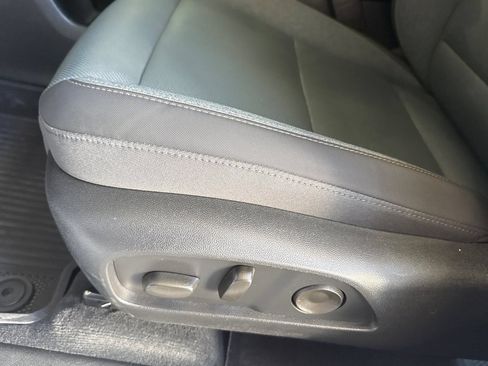 Used 2026 GMC Terrain AT4 w/ LPO, Floor Liner Package AWD/4WD image 12