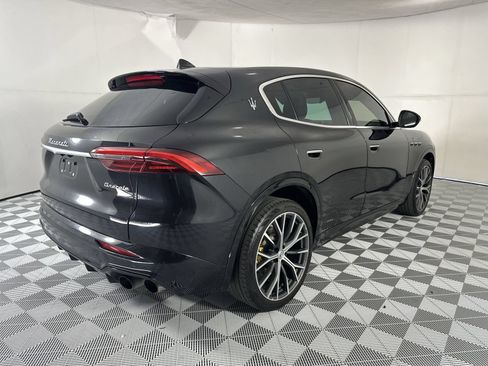 Used 2023 Maserati Grecale Modena AWD/4WD image 8