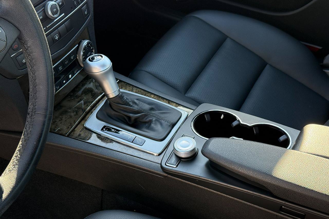 Used 2009 Mercedes-Benz C 350 Sport image 15