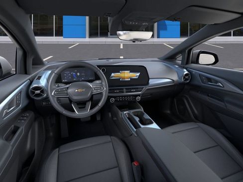 New 2025 Chevrolet Equinox EV LT w/ Convenience Package II AWD/4WD image 15