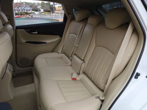 Used 2017 INFINITI QX50 AWD w/ Premium Plus Package image 19