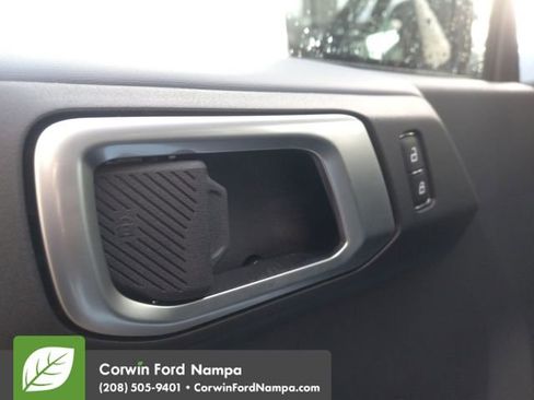 New 2025 Ford Bronco Heritage Edition image 11