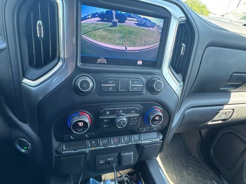 Used 2021 Chevrolet Silverado 1500 LT Trail Boss AWD/4WD image 6