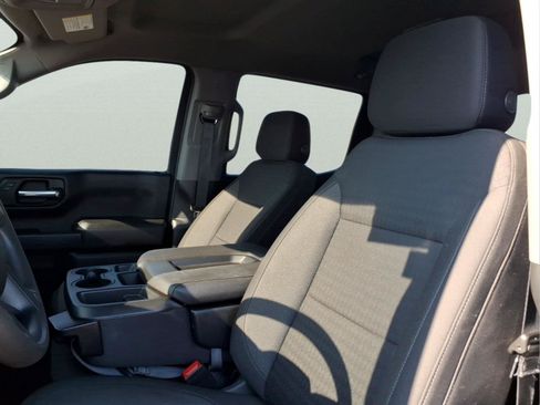 Used 2022 Chevrolet Silverado 1500 Custom Trail Boss AWD/4WD image 17