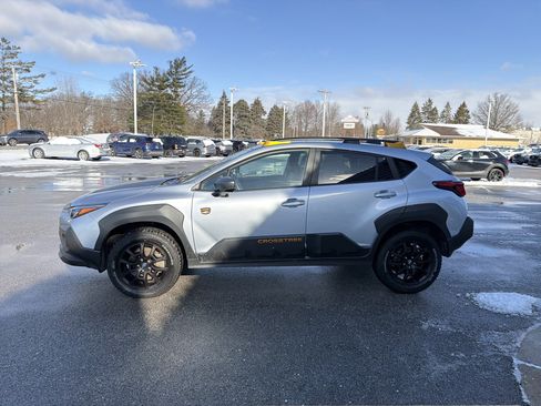 Used 2024 Subaru Crosstrek 2.5i Wilderness w/ Wilderness Package image 6