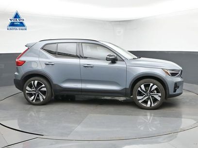 Used 2023 Volvo XC40 B5 Ultimate w/ Protection Package Premier