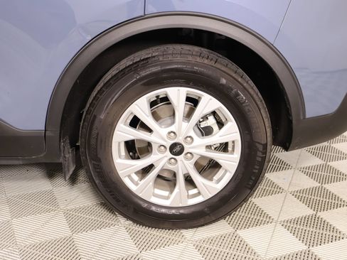 Used 2023 Ford Escape Active w/ Cold Weather Package FWD image 18
