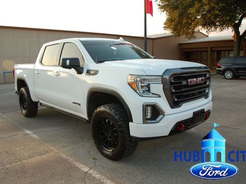 Used 2021 GMC Sierra 1500 AT4 w/ AT4 Value Package AWD/4WD image 7