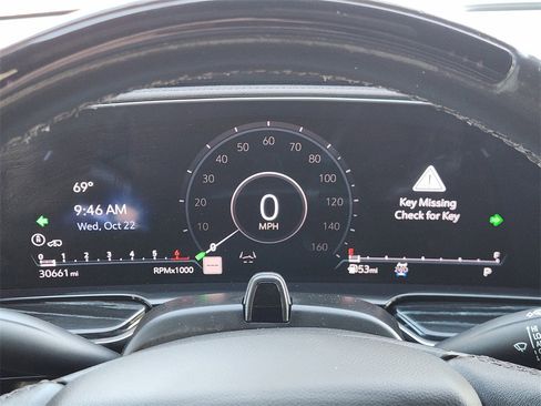 Used 2022 Cadillac Escalade ESV Sport w/ Touring Package image 13