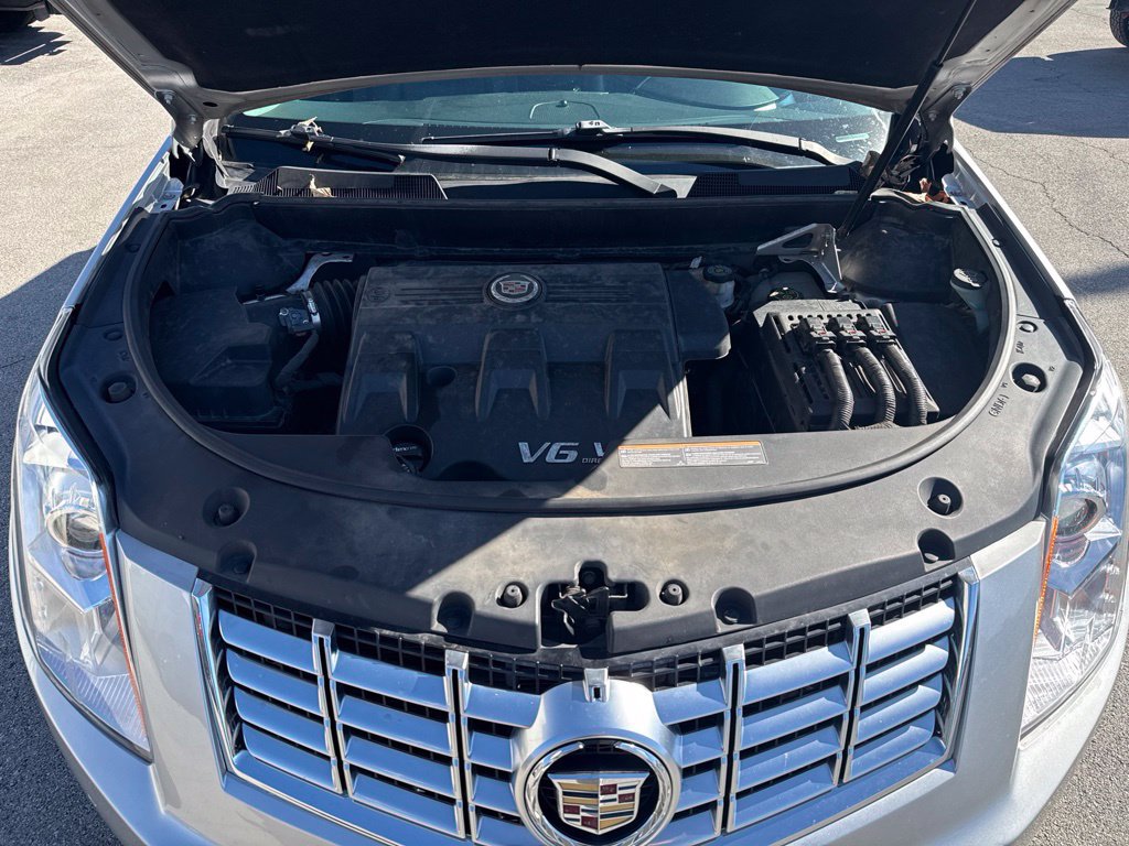 Used 2016 Cadillac SRX Luxury FWD image 10