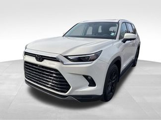 Used 2024 Toyota Grand Highlander Platinum video 3